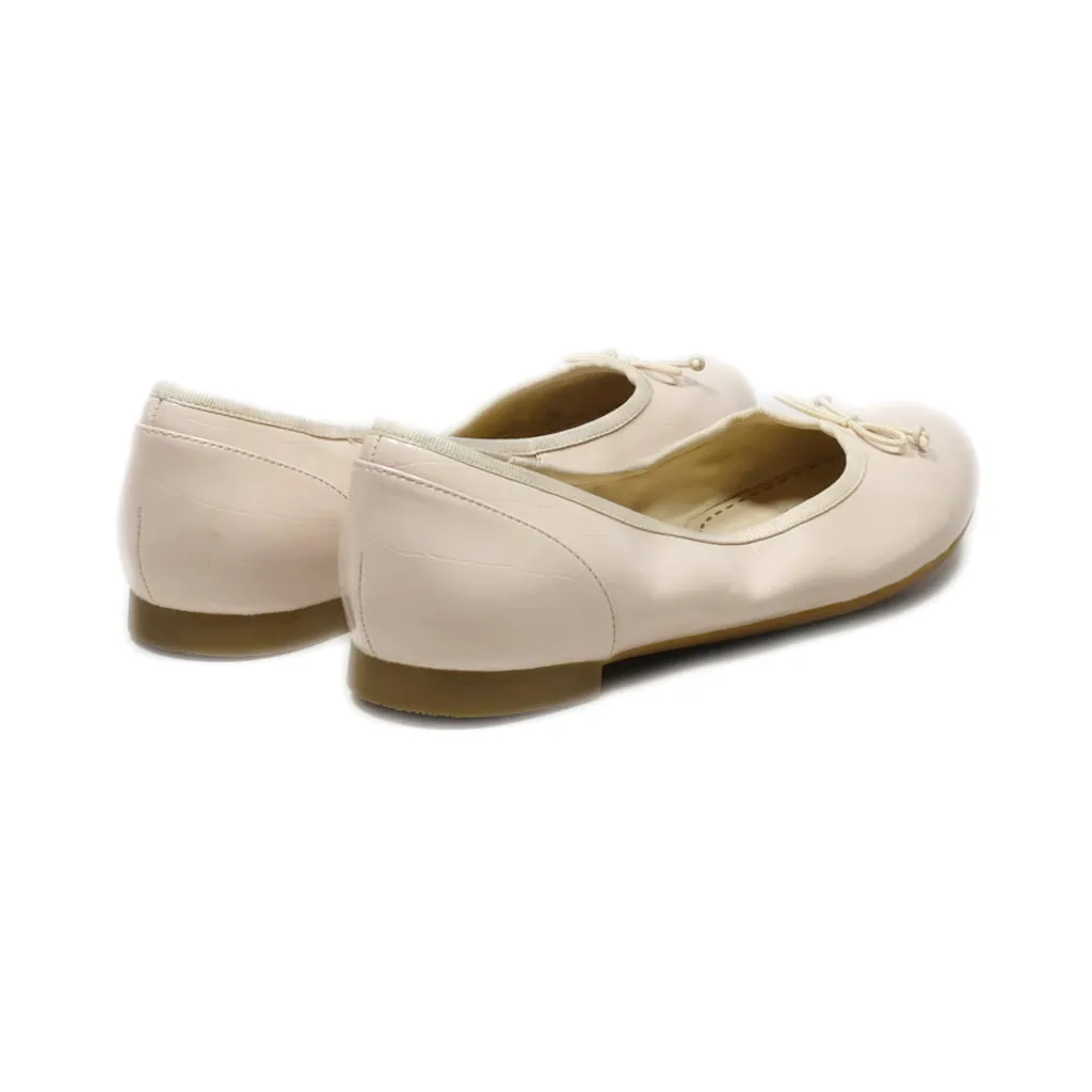 Clarks Ballerinas Leather Beige Colour For Women