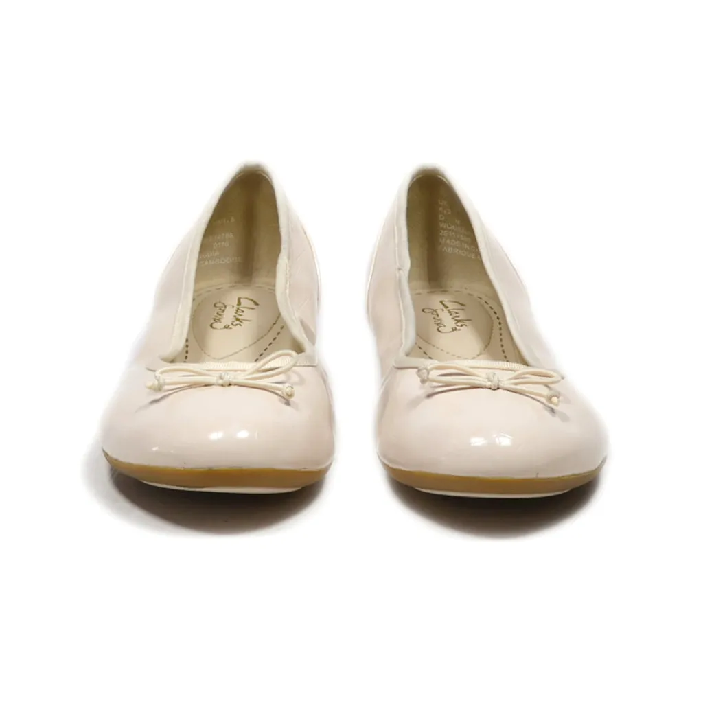 Clarks Ballerinas Leather Beige Colour For Women
