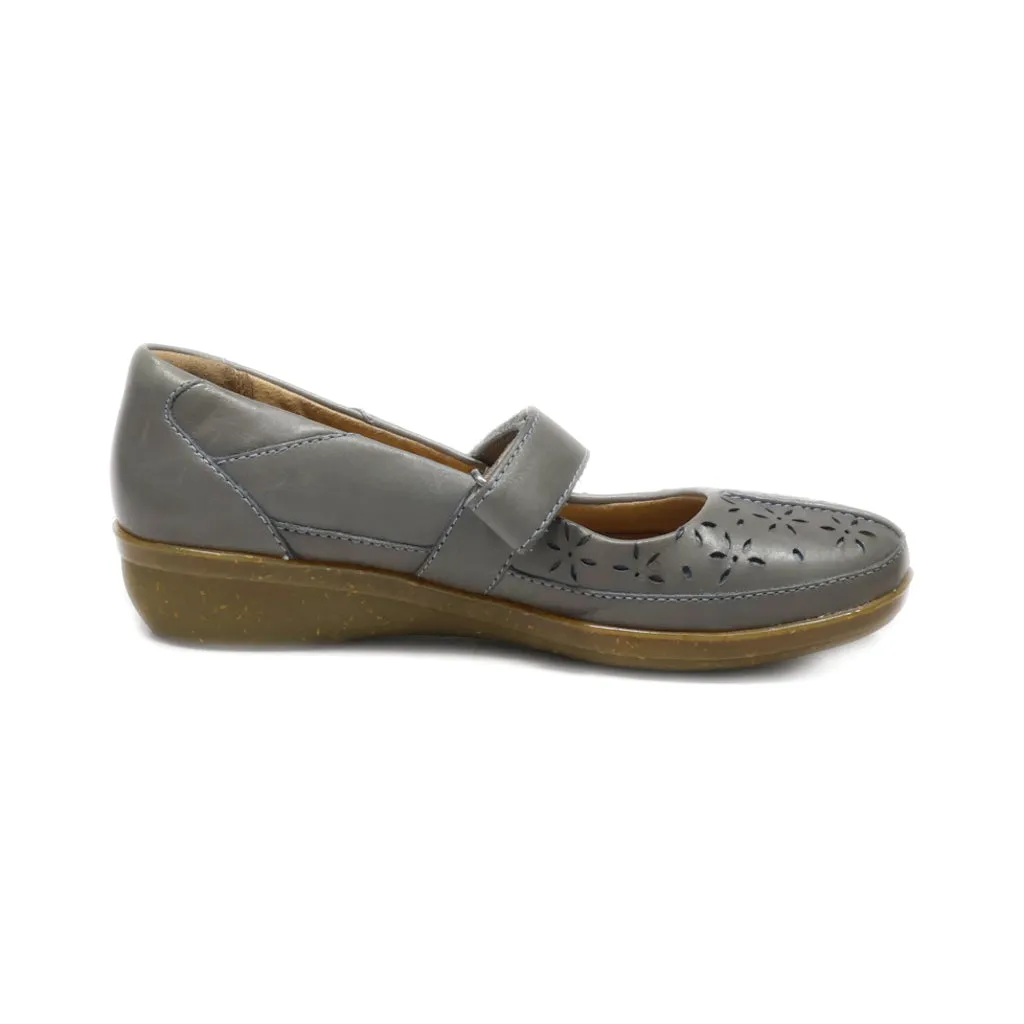 Clarks Ballerinas Leather Grey Colour For Women