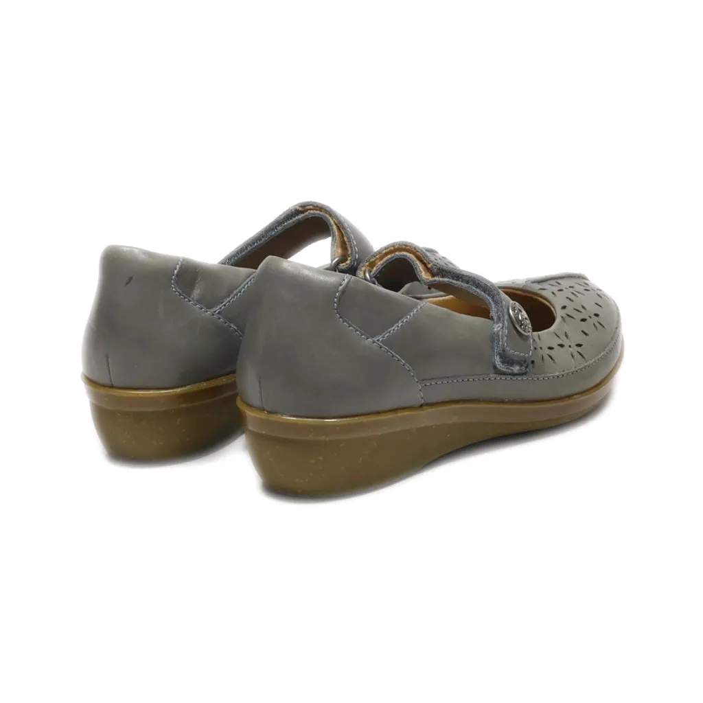Clarks Ballerinas Leather Grey Colour For Women