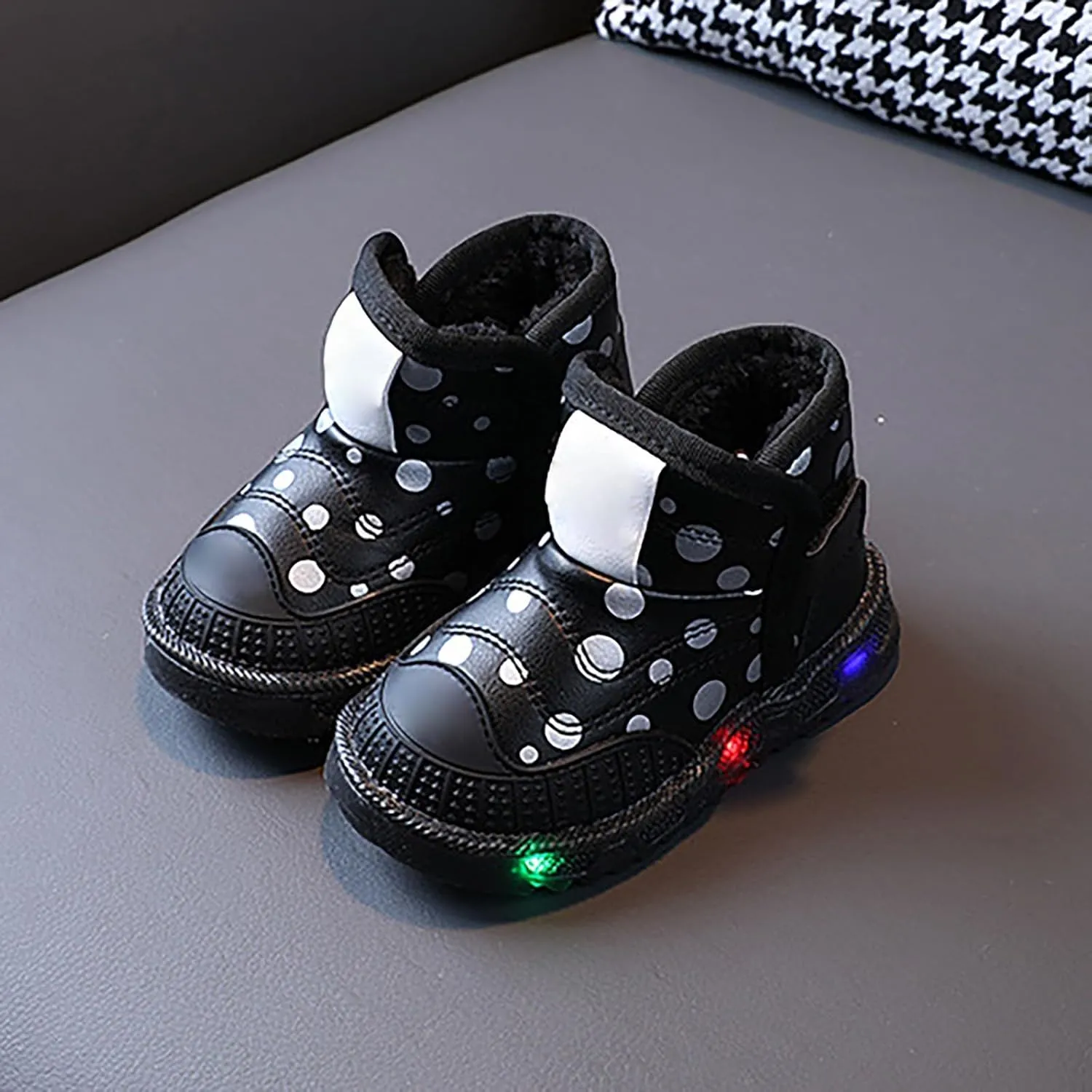 Infant Boys Girls Thicken High Top Luminous Sneakers Fleece Plush Soft Lightweight Light Up Size 11 Kids Shoes Girls