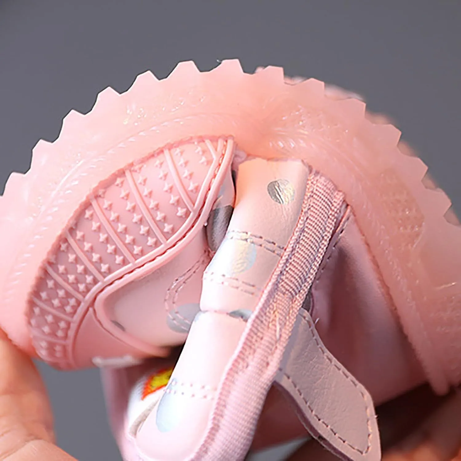 Infant Boys Girls Thicken High Top Luminous Sneakers Fleece Plush Soft Lightweight Light Up Size 11 Kids Shoes Girls