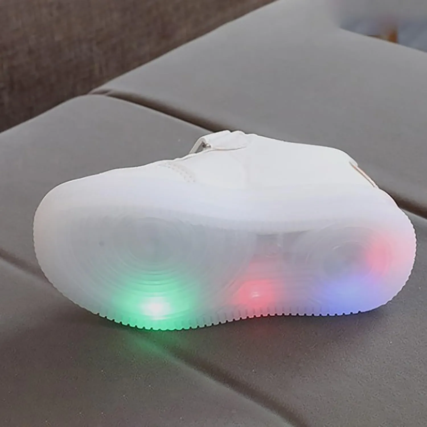 Light Up Shoes Toddler Slip On Lightweight Casual Sneaker Non-Slip Luminous Shoes Platform Walking Shoes