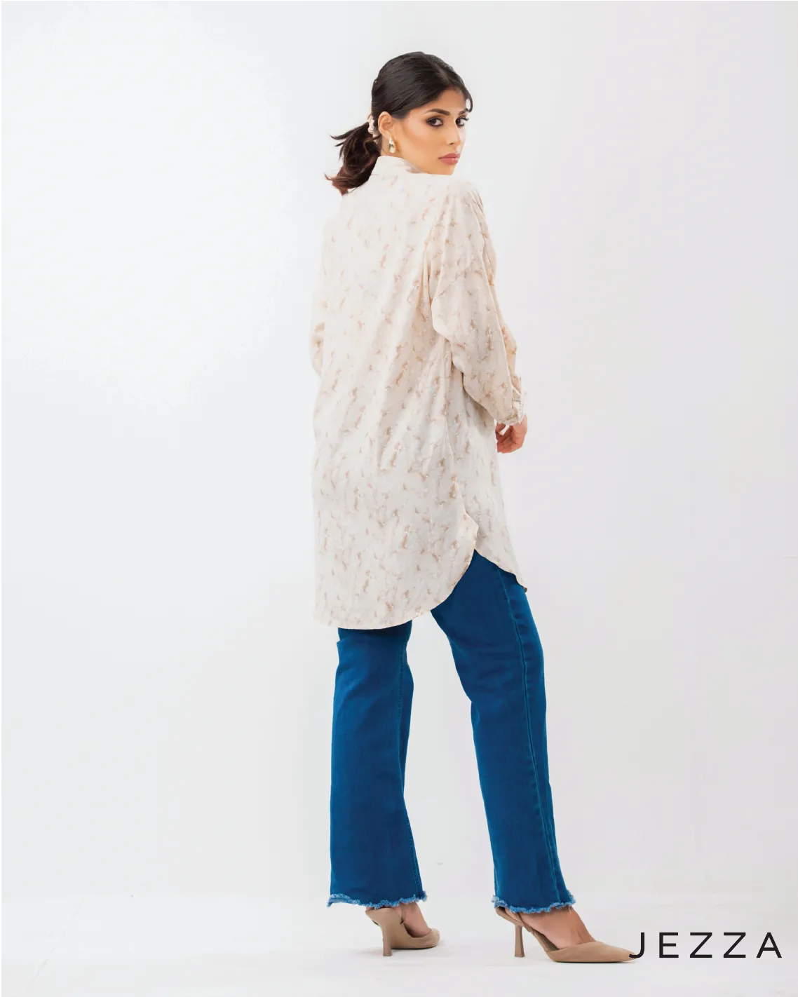 Printed Button-Up Below-Hip Top 62292