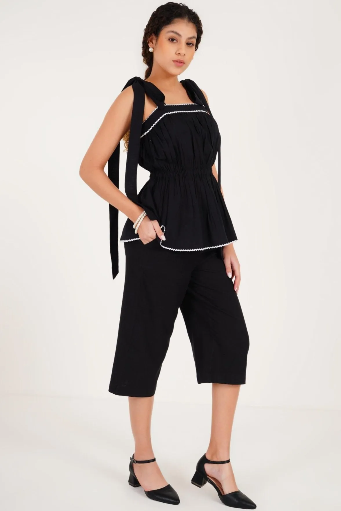 The Noir Top