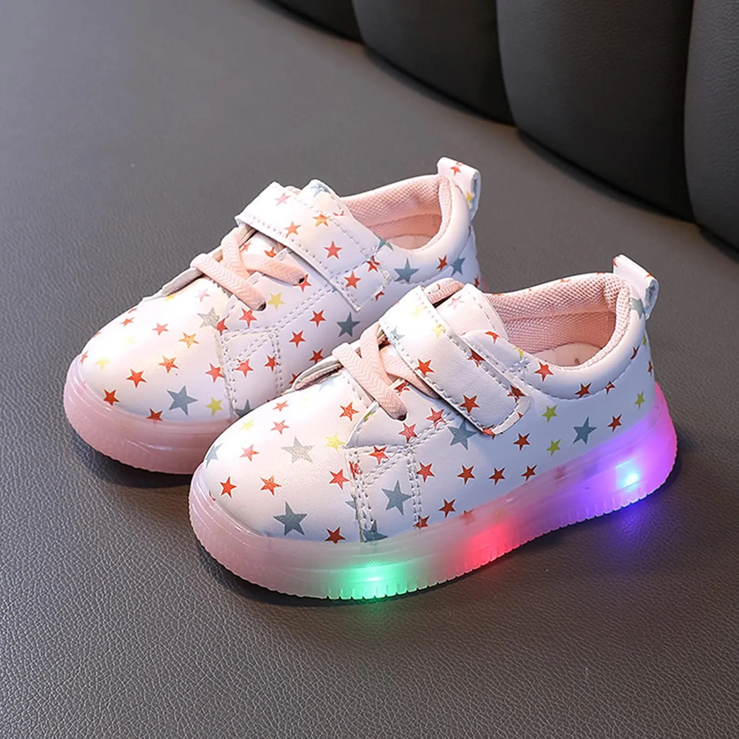 Toddler Kids Girls Light Up Shoes, Lightweight Breathable Anti-Slip Flashing Sport Sneakers with Star Pattern Shoes Girl Size 5t