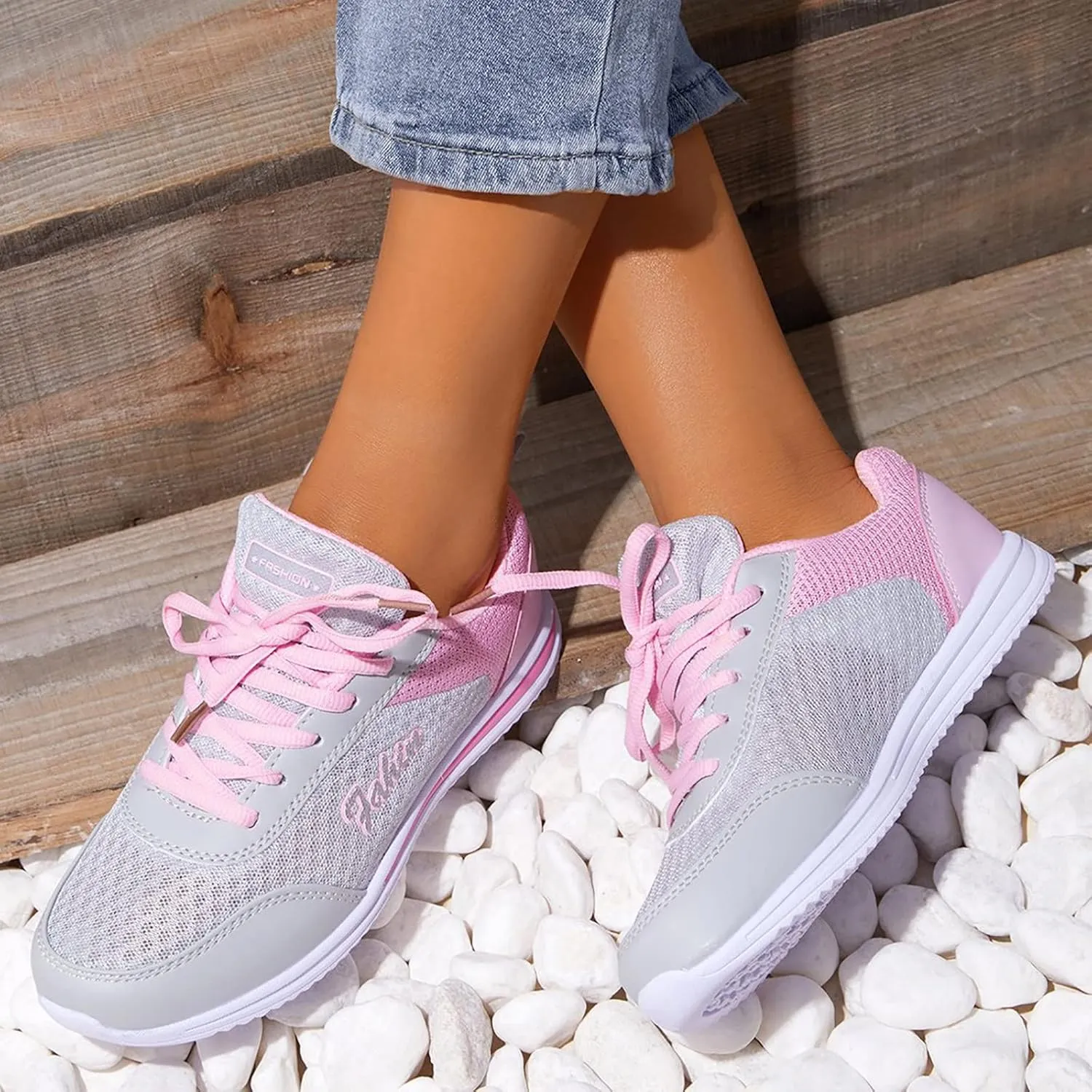 Women's Running Walking Tennis Shoes Comfortable Lace Up Running Shoes for Women Mesh Casual Tennis Shoes Chunky Sneakers Slip On Tennis Shoe Cross Trainer Shoe