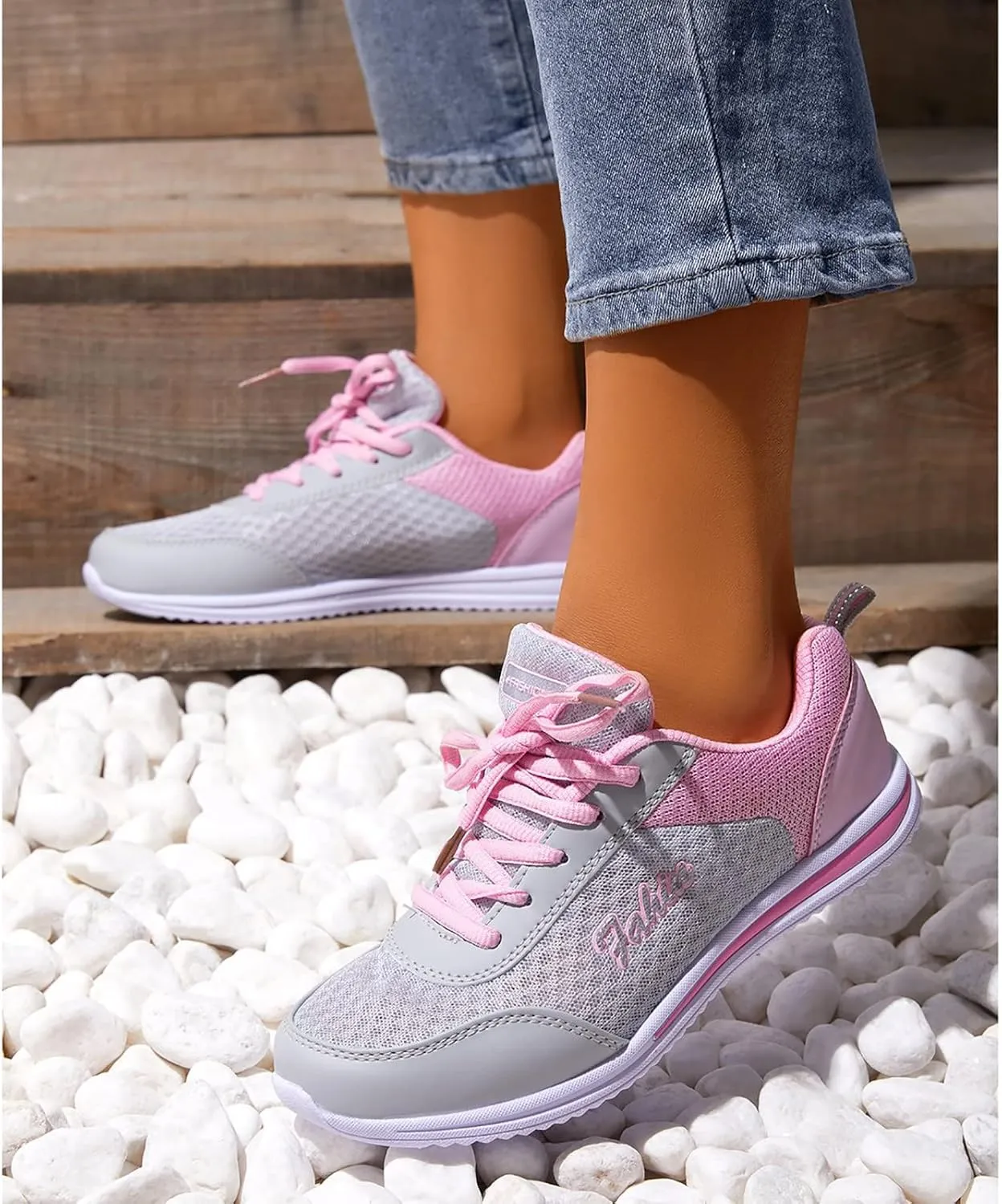 Women's Running Walking Tennis Shoes Comfortable Lace Up Running Shoes for Women Mesh Casual Tennis Shoes Chunky Sneakers Slip On Tennis Shoe Cross Trainer Shoe